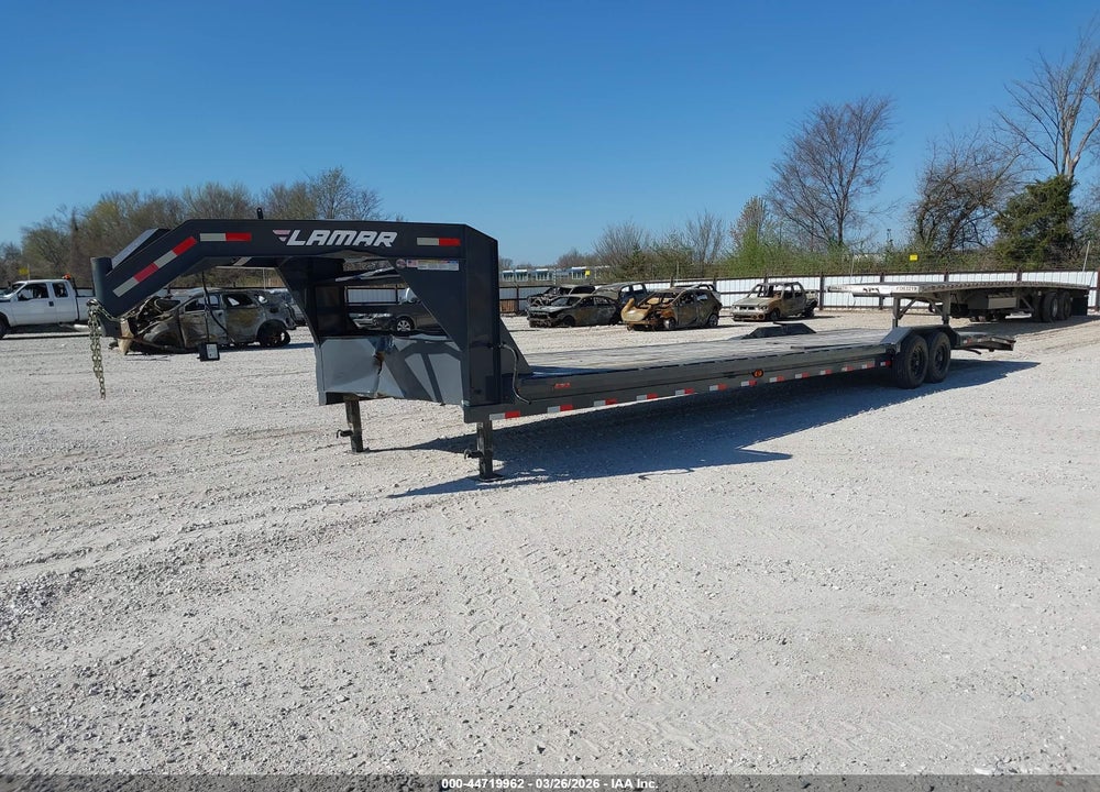 2020 LAMR TRAILER VIN: 5RVH84022LP090581