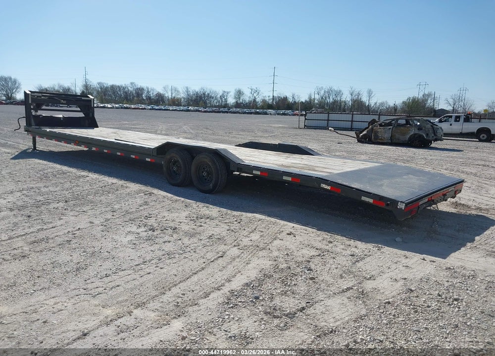 2020 LAMR TRAILER VIN: 5RVH84022LP090581