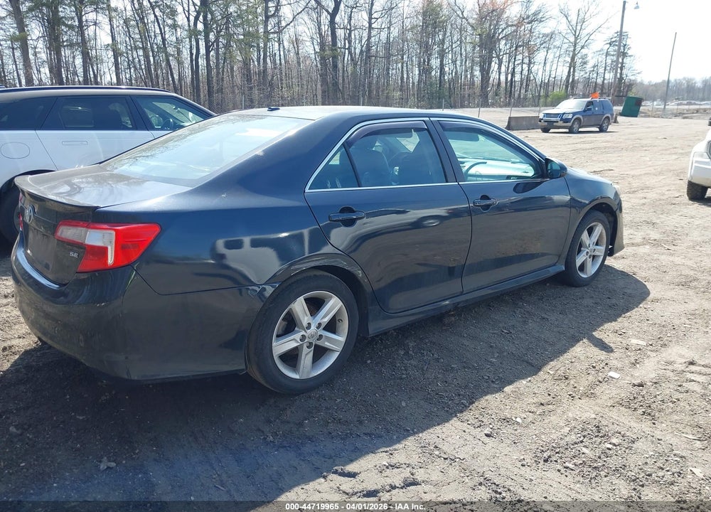 2013 TOYOTA CAMRY SE VIN: 4T1BF1FK8DU710828
