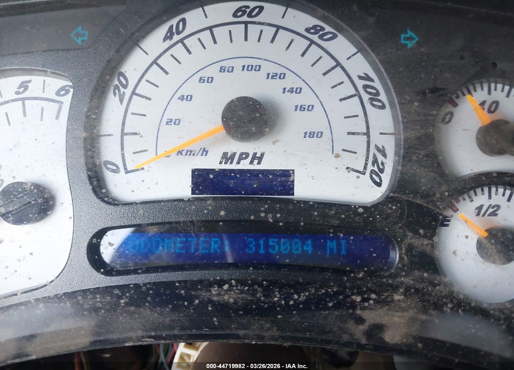 2005 CHEVROLET AVALANCHE 1500 LS VIN: 3GNEC12Z25G211970