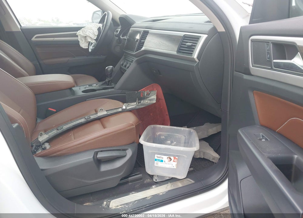 2021 VOLKSWAGEN ATLAS 3.6L V6 SE W/TECHNOLOGY VIN: 1V2JR2CA2MC584012