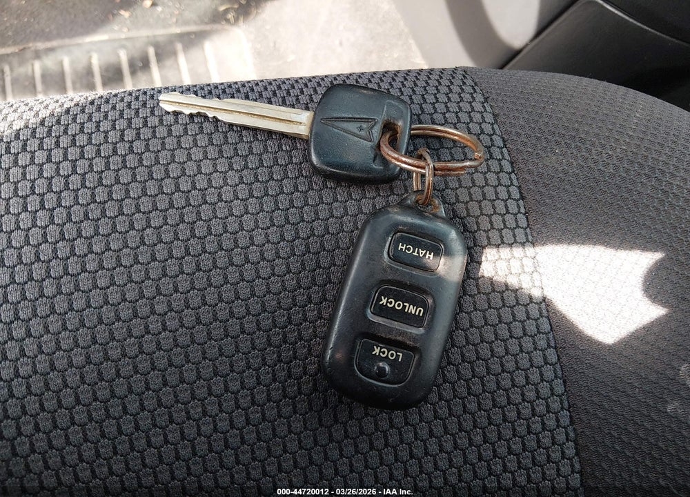 2005 PONTIAC VIBE VIN: 5Y2SL63845Z458907