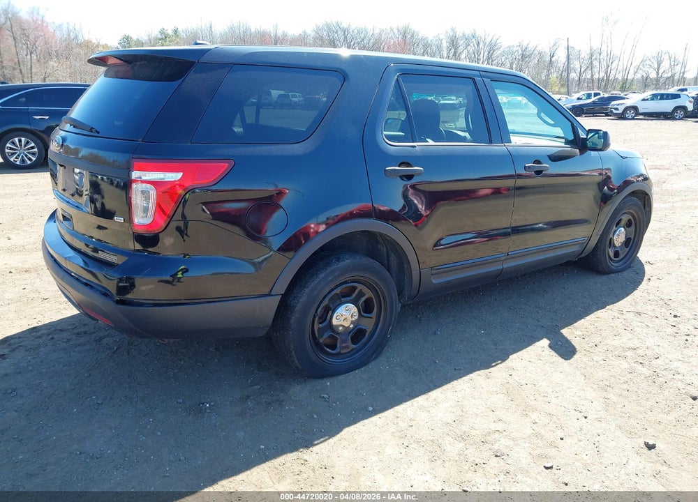 2015 FORD UTILITY POLICE INTERCEPTOR VIN: 1FM5K8AR4FGC52146