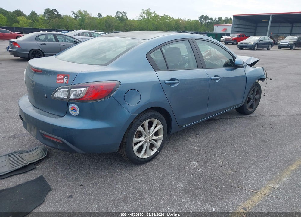 2011 MAZDA 3 I SPORT VIN: JM1BL1UF0B1496502