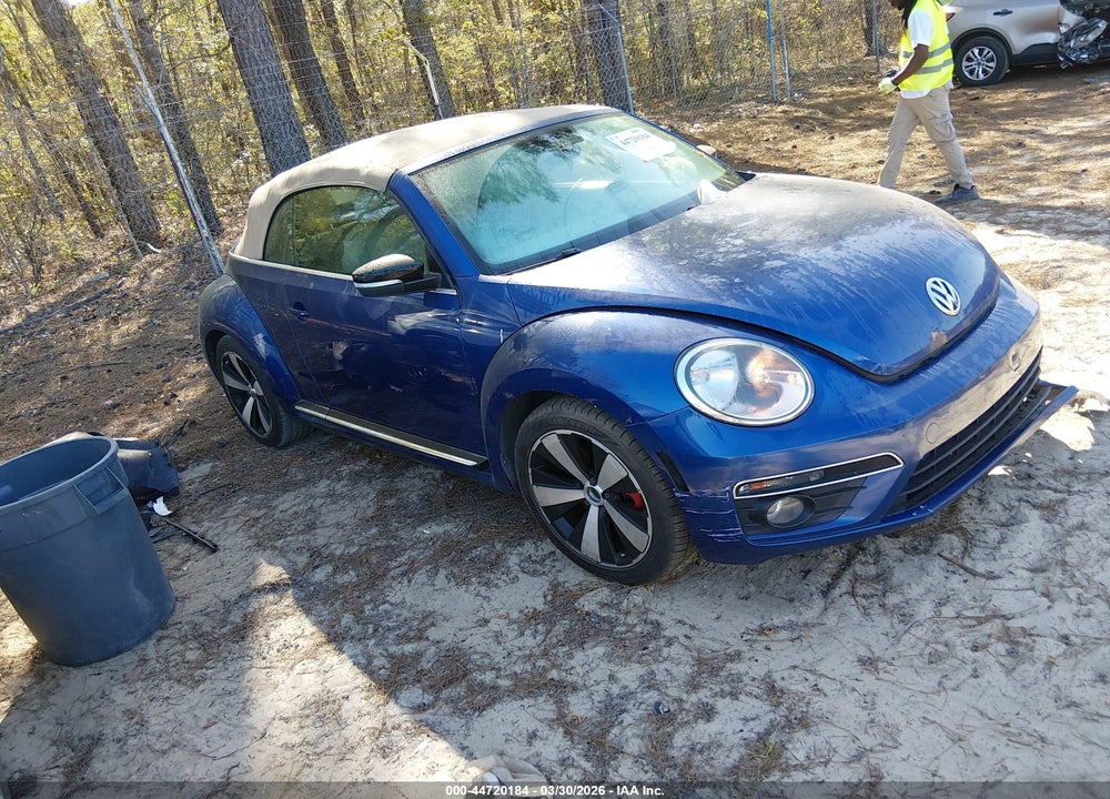 2013 VOLKSWAGEN BEETLE 2.0T VIN: 3VW7T7AT1DM829554