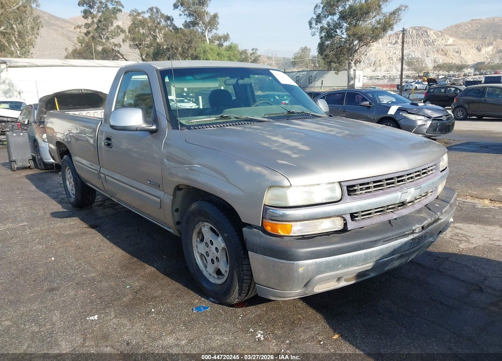 2000 CHEVROLET SILVERADO 1500 LS VIN: 1GCEC14T8YE289781