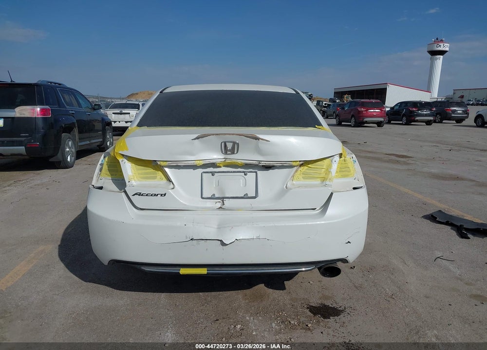 2013 HONDA ACCORD EX VIN: 1HGCR2F72DA191621