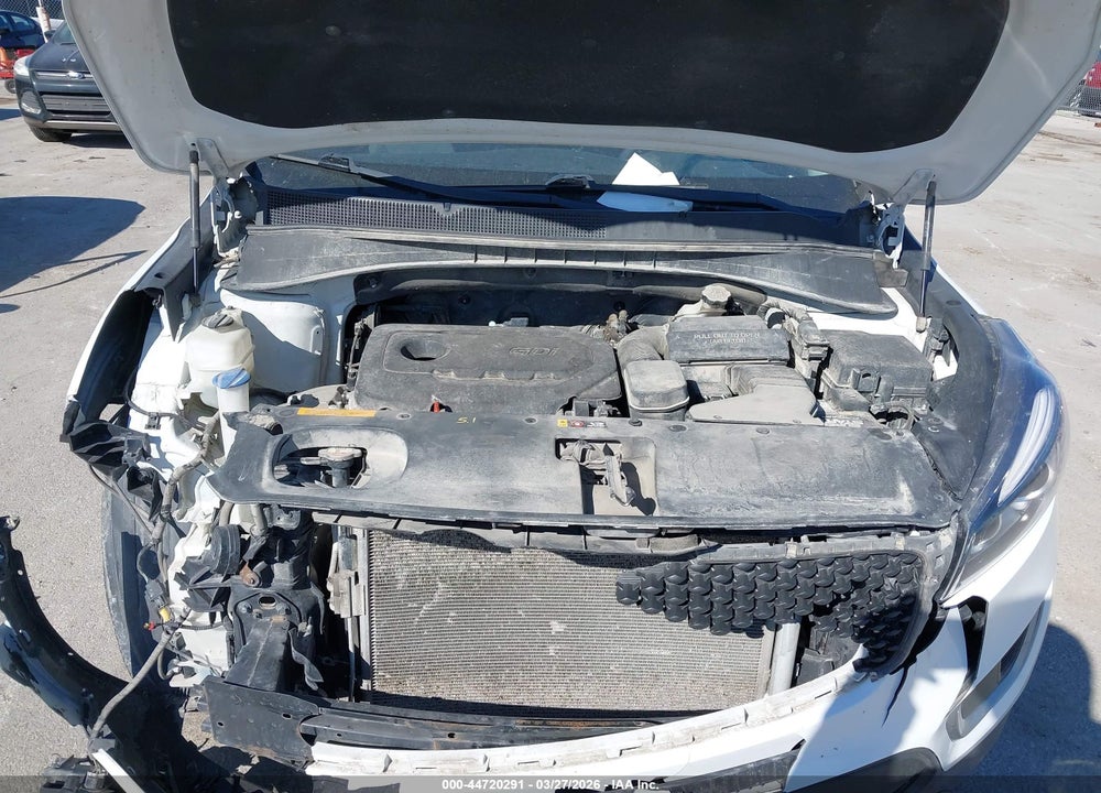 2018 KIA SORENTO 2.4L LX VIN: 5XYPGDA32JG359081