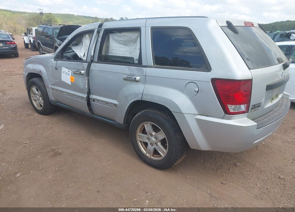 2007 JEEP GRAND CHEROKEE LAREDO VIN: 1J8GS48K17C693233