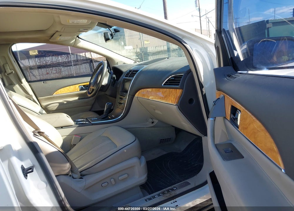 2013 LINCOLN MKX VIN: 2LMDJ8JK0DBL27046