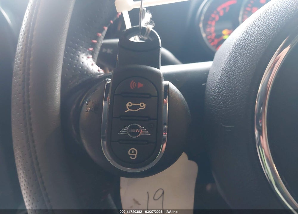 2017 MINI COUNTRYMAN COOPER S VIN: WMZYT5C34H3B66743