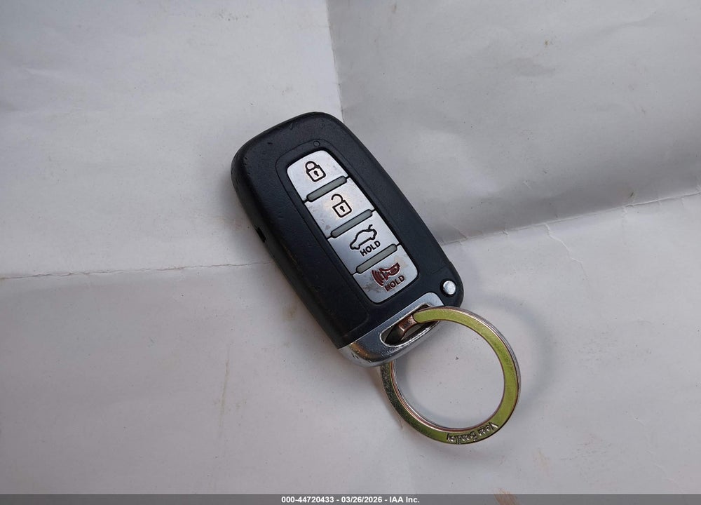 2014 HYUNDAI SONATA SE VIN: 5NPEC4AC8EH903276