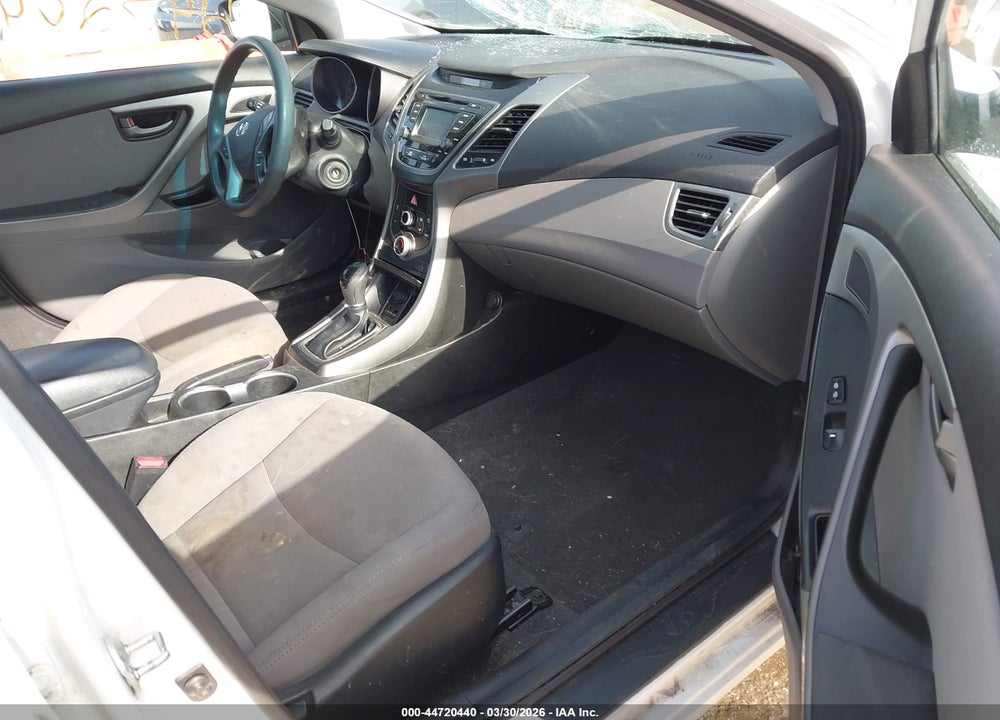 2016 HYUNDAI ELANTRA SE VIN: 5NPDH4AEXGH774331