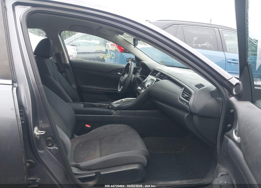 2019 HONDA INSIGHT LX VIN: 19XZE4F16KE021039