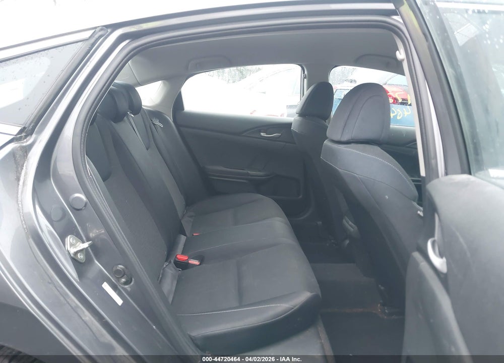 2019 HONDA INSIGHT LX VIN: 19XZE4F16KE021039