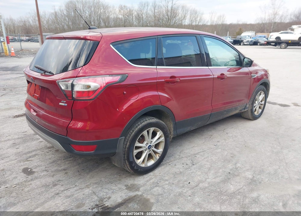 2017 FORD ESCAPE SE VIN: 1FMCU9GD7HUA68052