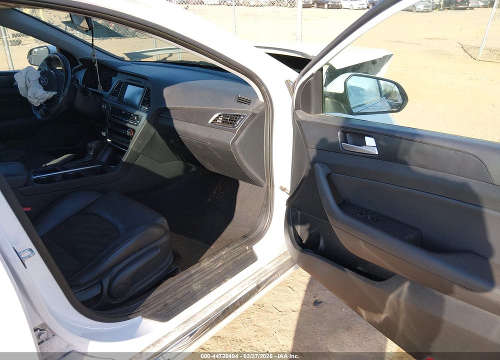 2017 HYUNDAI SONATA SPORT VIN: 5NPE34AF1HH450701