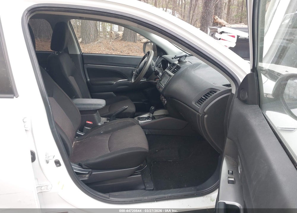 2019 MITSUBISHI OUTLANDER SPORT 2.0 ES VIN: JA4AP3AU1KU029502