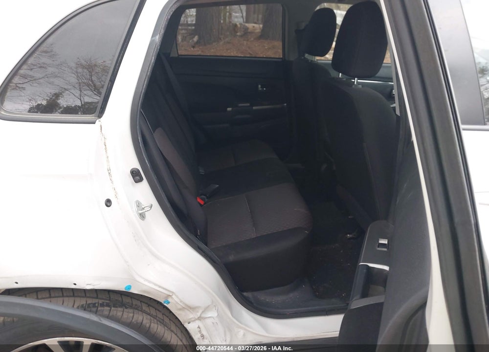 2019 MITSUBISHI OUTLANDER SPORT 2.0 ES VIN: JA4AP3AU1KU029502