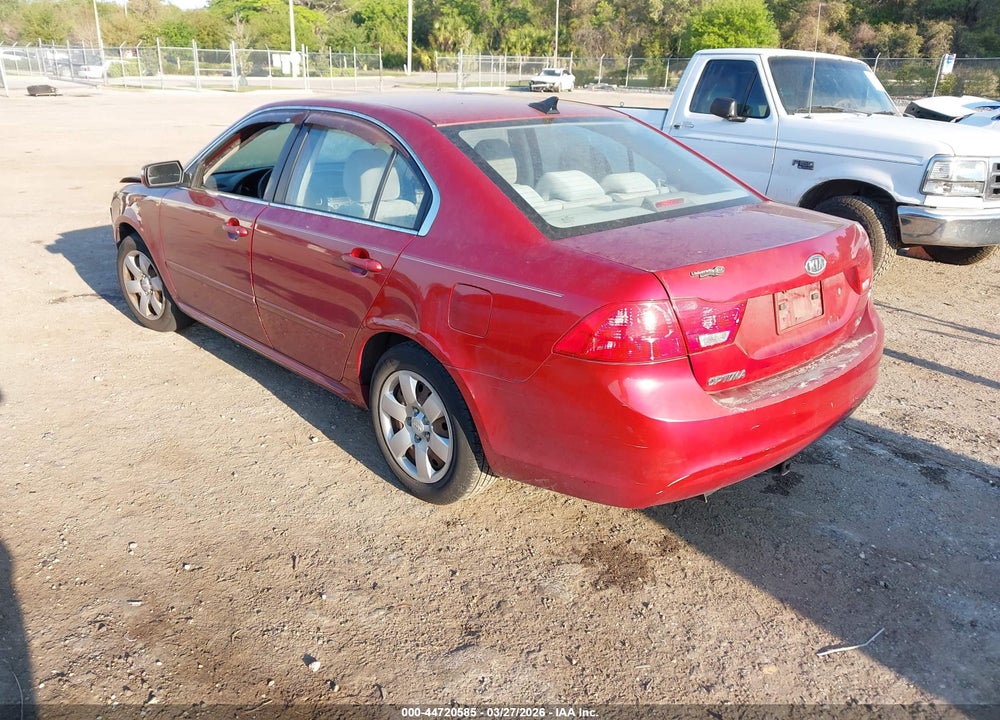 2009 KIA OPTIMA LX VIN: KNAGE228395304483