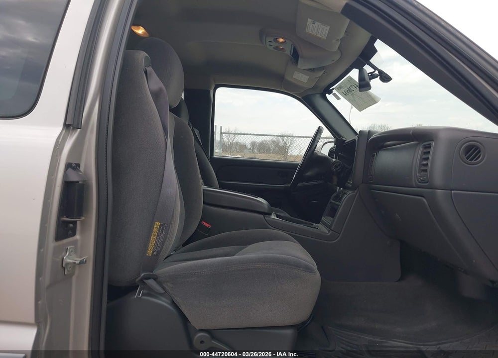 2004 GMC SIERRA 1500 SLE VIN: 2GTEC19T541280542
