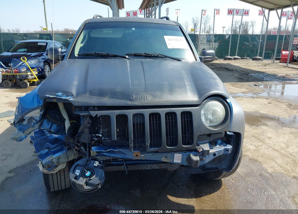 2004 JEEP LIBERTY SPORT VIN: 1J4GL48K54W268512