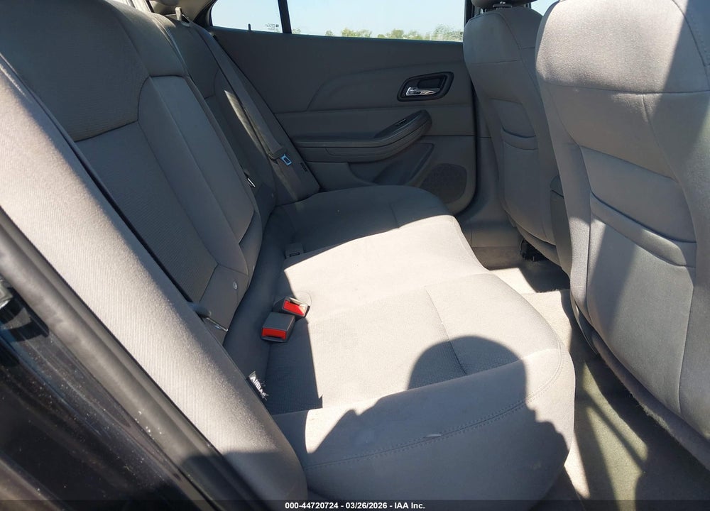 2015 CHEVROLET MALIBU LS VIN: 1G11B5SLXFF343495