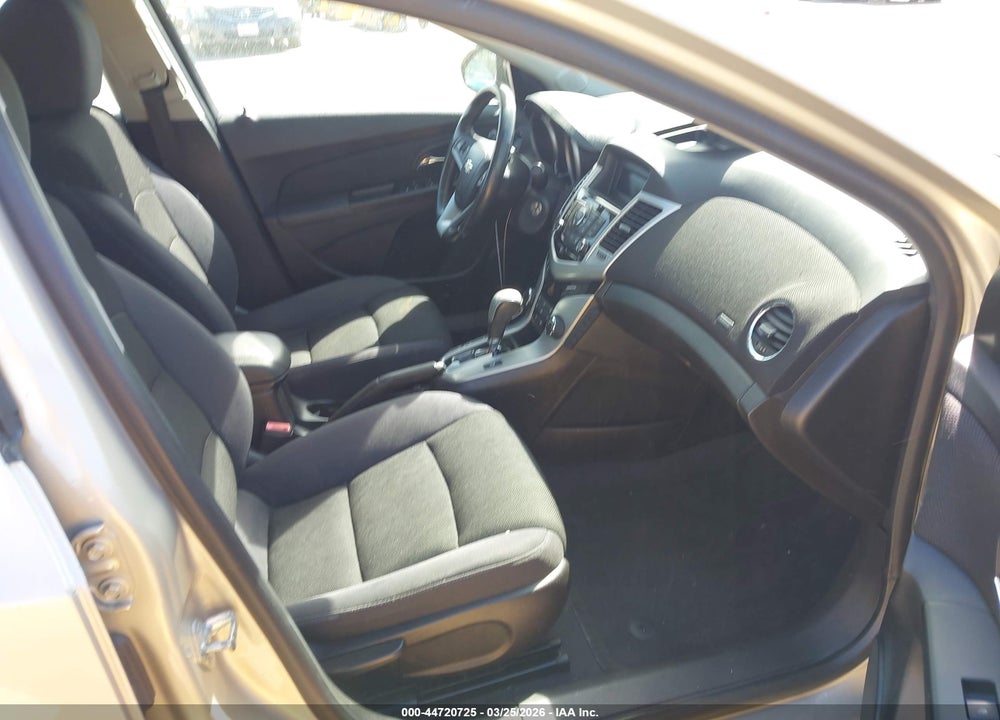 2013 CHEVROLET CRUZE 1LT AUTO VIN: 1G1PC5SB5D7155098