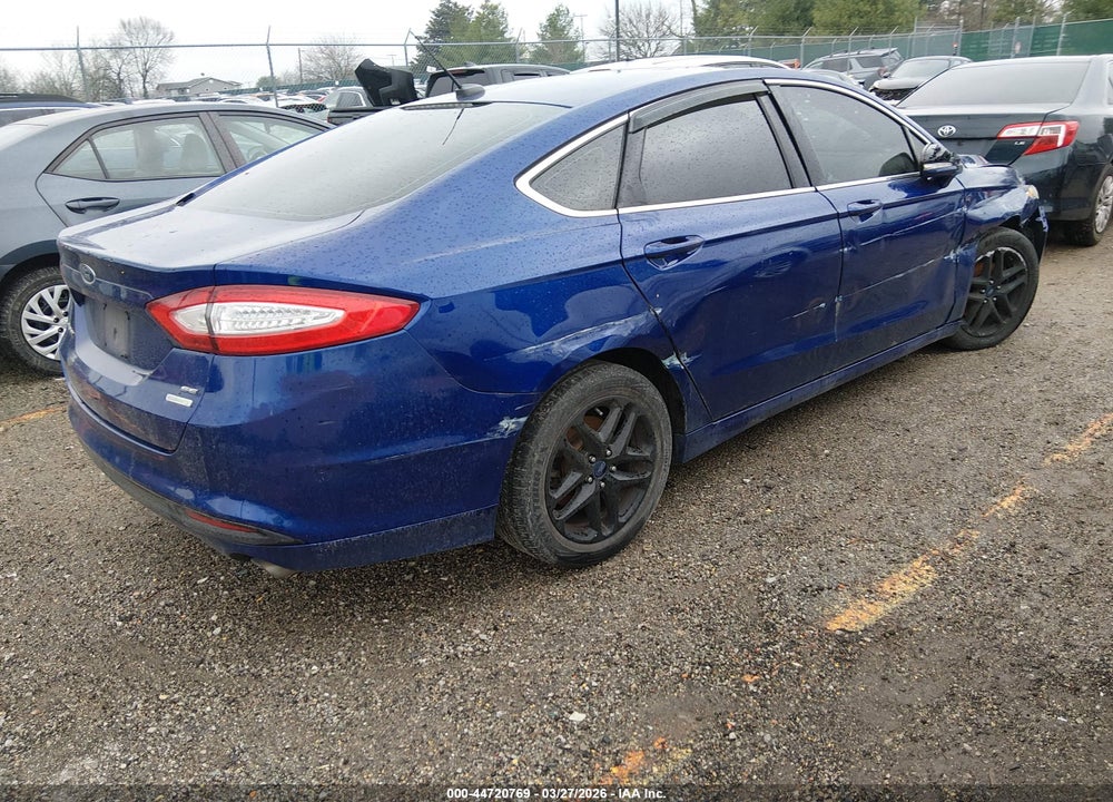 2014 FORD FUSION SE VIN: 3FA6P0HD9ER328673