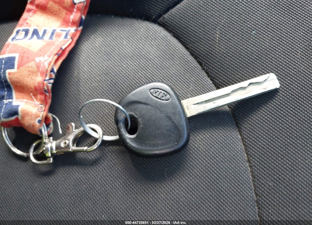 2014 KIA SOUL VIN: KNDJN2A29E7725337