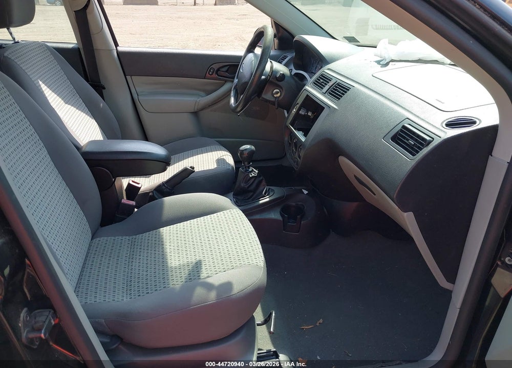 2007 FORD FOCUS S/SE/SES VIN: 1FAHP34N97W350603
