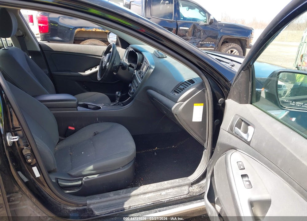 2015 KIA OPTIMA HYBRID VIN: KNAGM4AD5F5088712