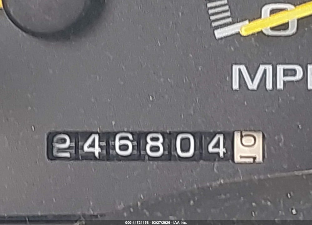 1999 CHEVROLET TAHOE LS VIN: 1GNEK13R1XJ423231