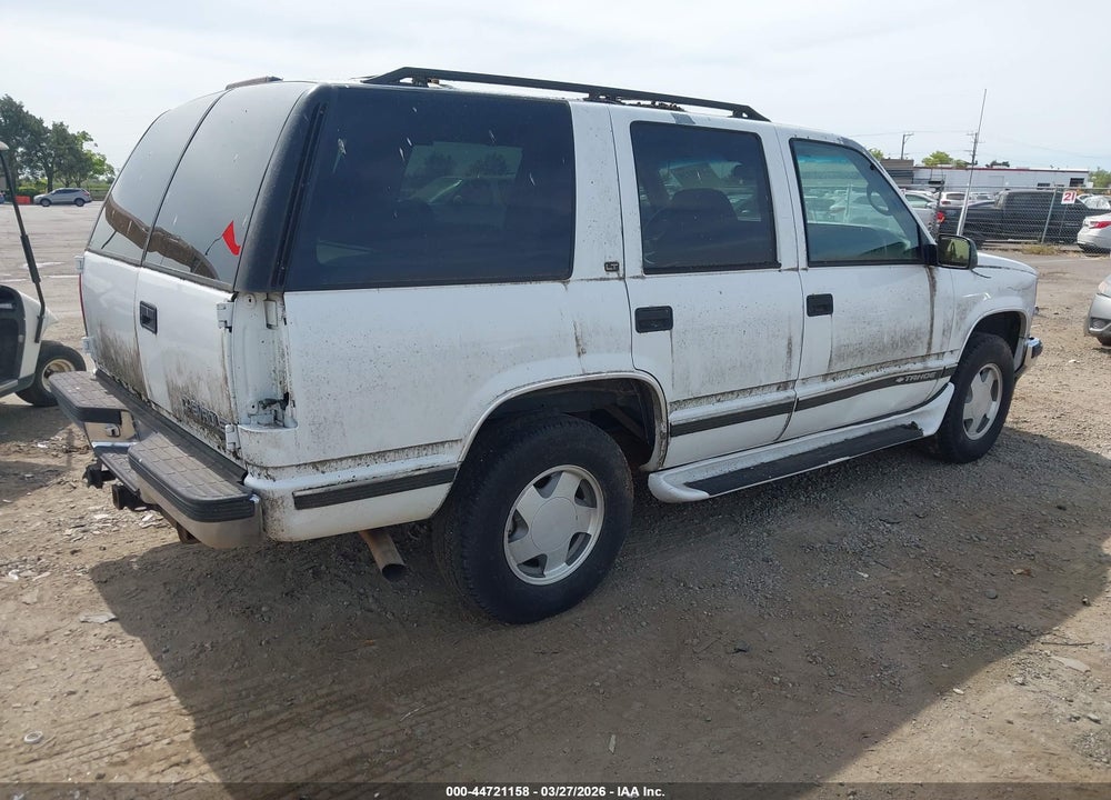 1999 CHEVROLET TAHOE LS VIN: 1GNEK13R1XJ423231