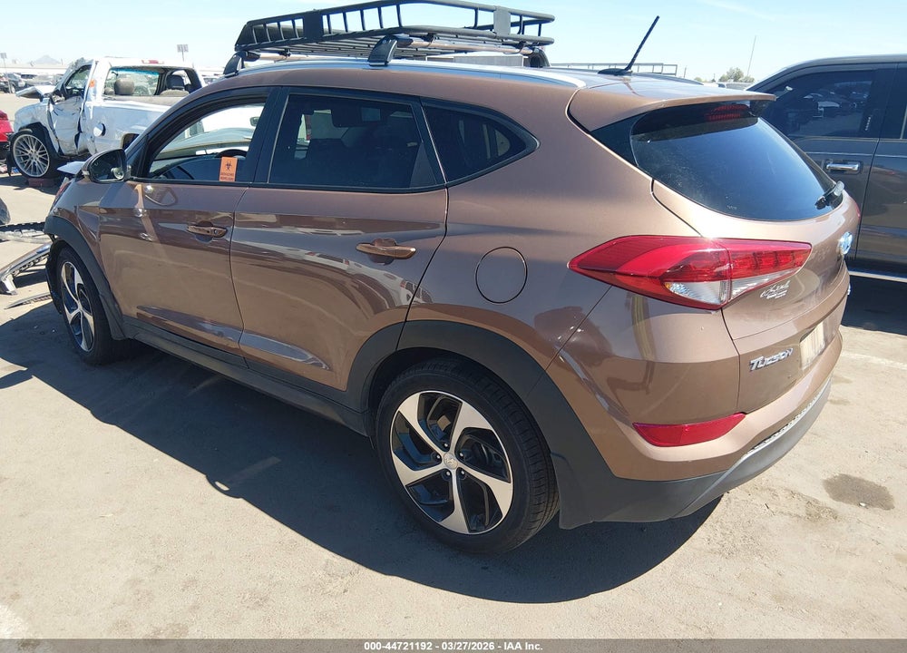 2016 HYUNDAI TUCSON SPORT VIN: KM8J3CA25GU073957