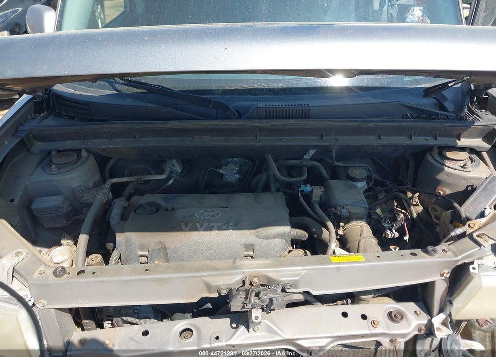 2005 SCION XB VIN: JTLKT334954010417
