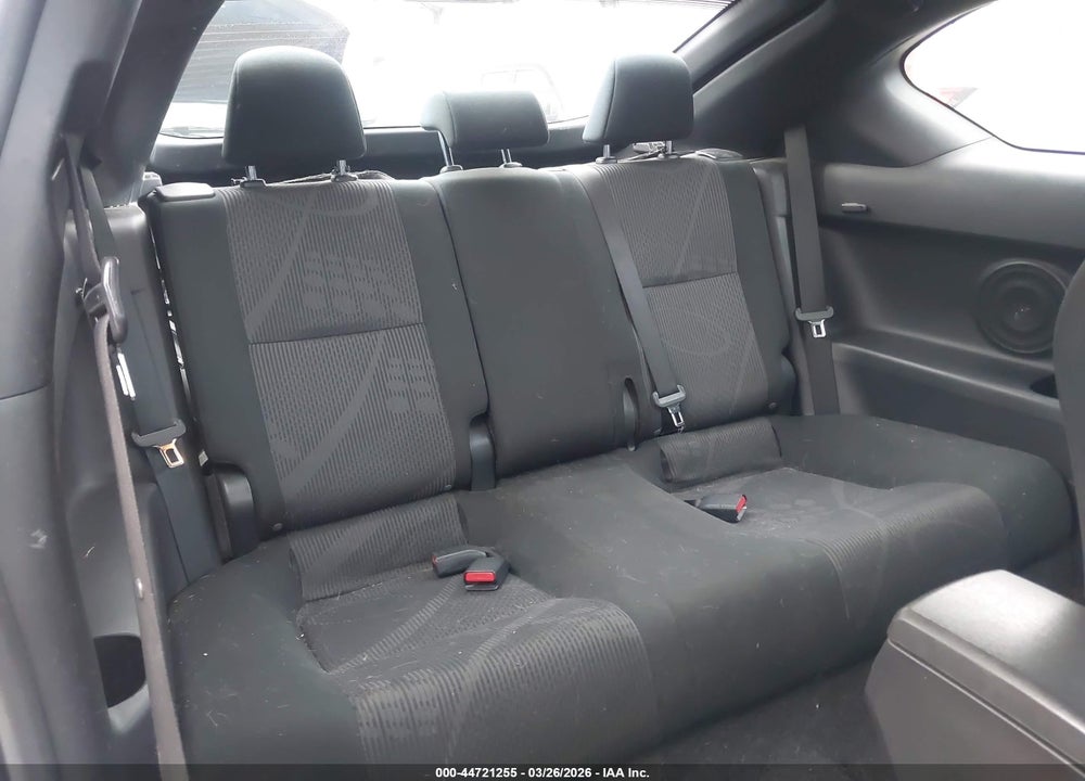2011 SCION TC VIN: JTKJF5C78B3018135