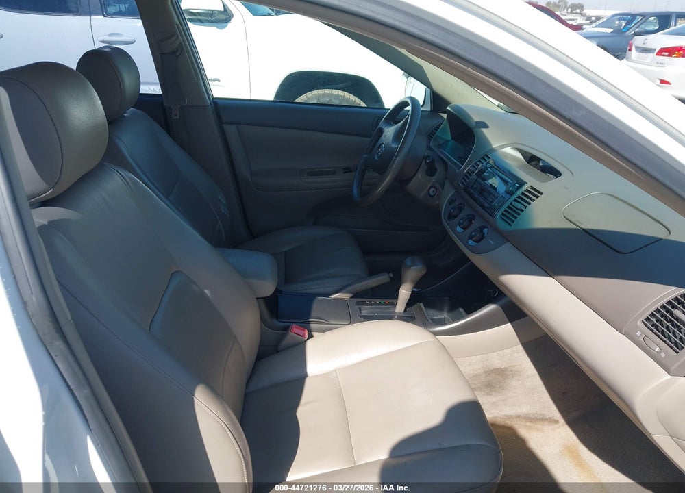 2004 TOYOTA CAMRY LE V6 VIN: 4T1BF32K74U079748