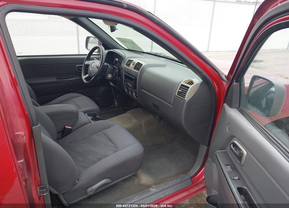 2005 CHEVROLET COLORADO LS VIN: 1GCCS136558169033