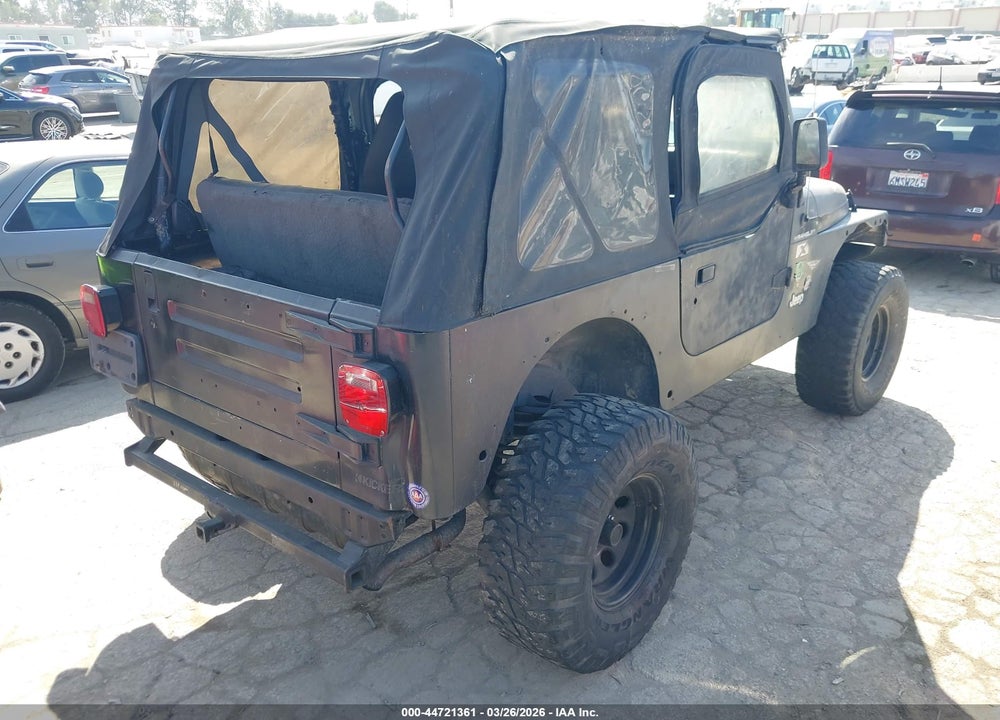 2002 JEEP WRANGLER X VIN: 1J4FA39S82P773395
