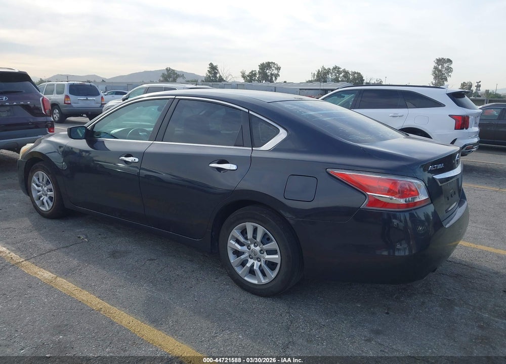 2015 NISSAN ALTIMA 2.5/2.5 S/2.5 SL/2.5 SV VIN: 1N4AL3AP4FC230968