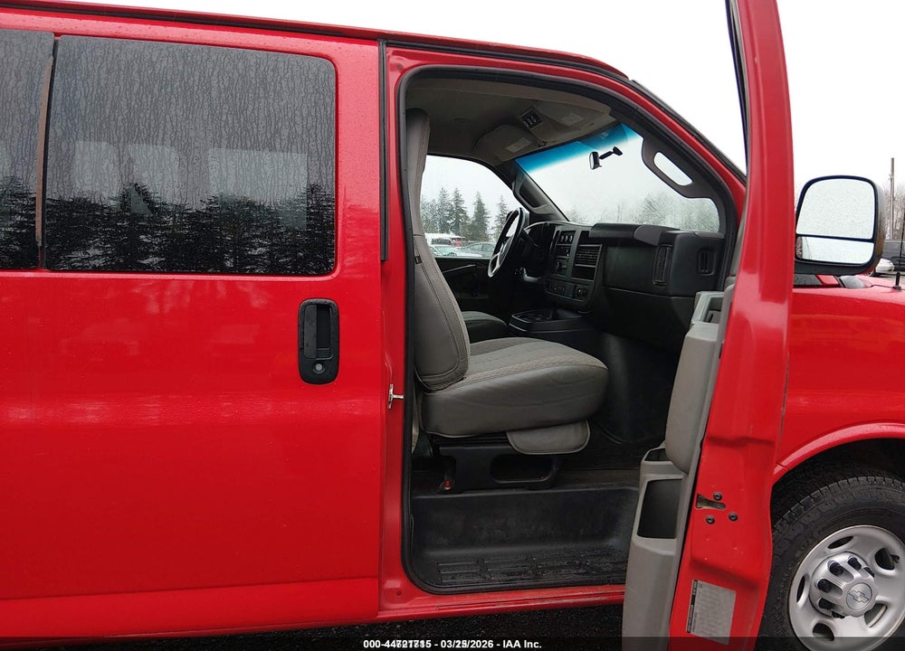 2017 CHEVROLET EXPRESS 2500 LS VIN: 1GNWGEFG8H1102327