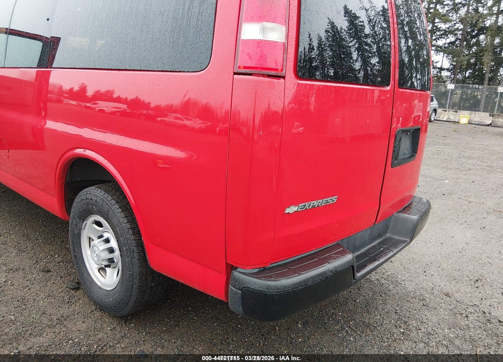 2017 CHEVROLET EXPRESS 2500 LS VIN: 1GNWGEFG8H1102327