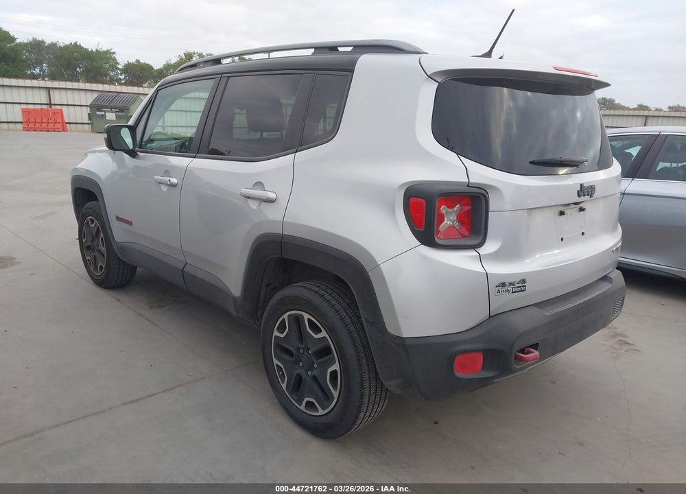 2015 JEEP RENEGADE TRAILHAWK VIN: ZACCJBCT1FPC02554