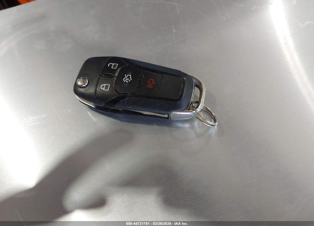2014 FORD FUSION SE VIN: 1FA6P0HD1E5381855