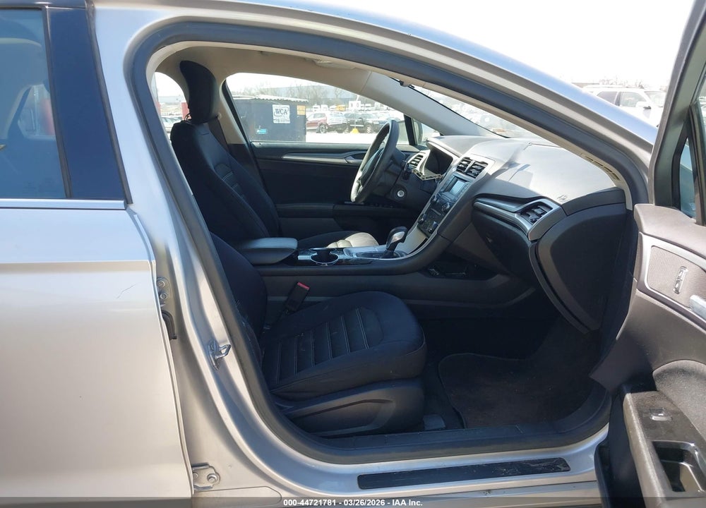 2014 FORD FUSION SE VIN: 1FA6P0HD1E5381855