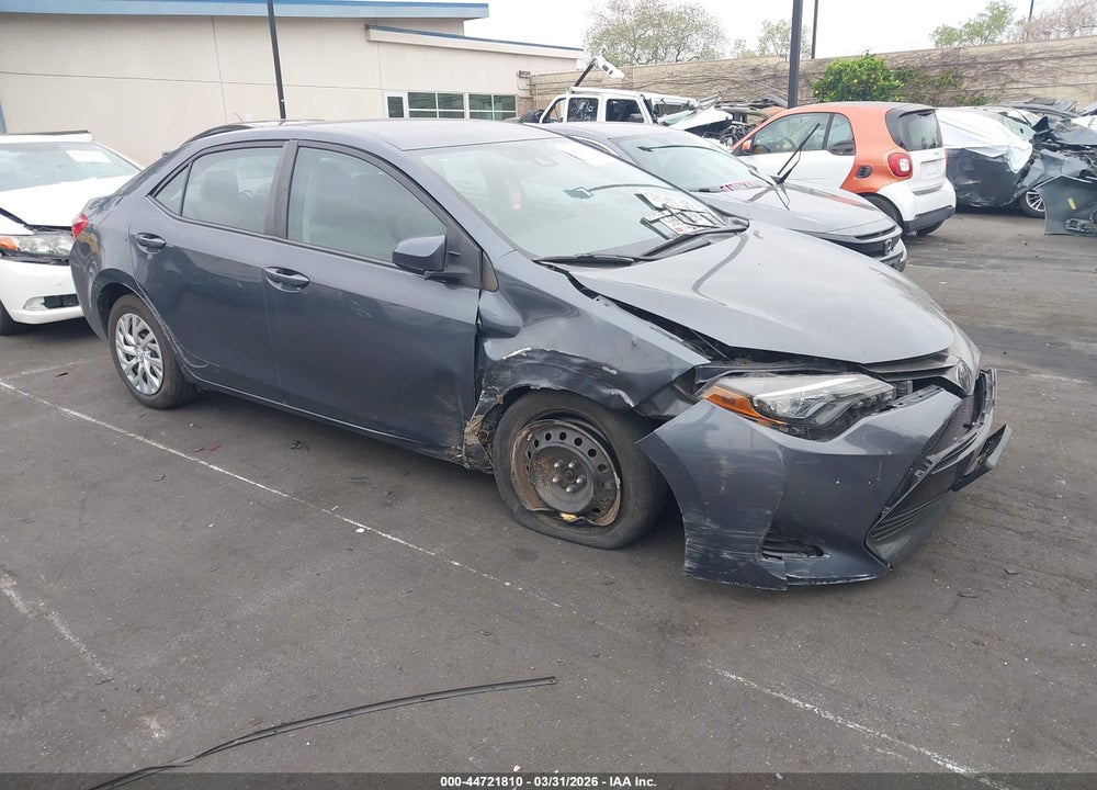 2019 TOYOTA COROLLA LE VIN: 5YFBURHEXKP857808