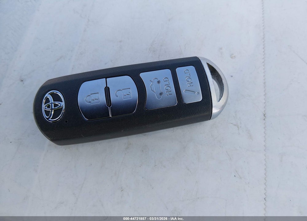 2019 TOYOTA YARIS VIN: 3MYDLBYVXKY505140