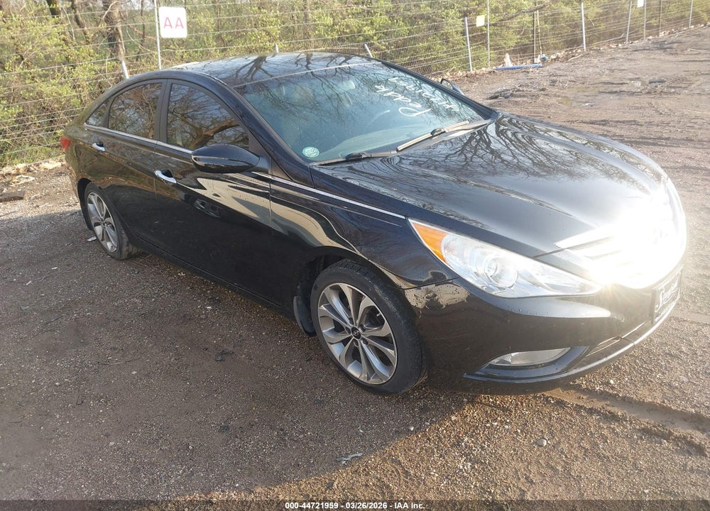 2013 HYUNDAI SONATA SE 2.0T VIN: 5NPEC4AB0DH775489