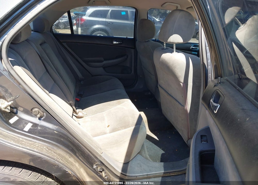 2004 HONDA ACCORD 2.4 LX VIN: 1HGCM56354A128235